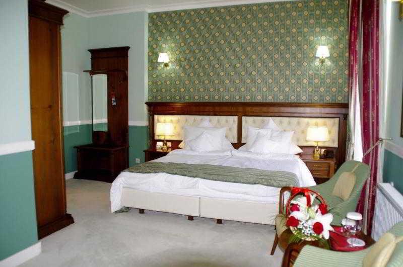 Hotel Angelo D'Oro Πλοέστι Εξωτερικό φωτογραφία