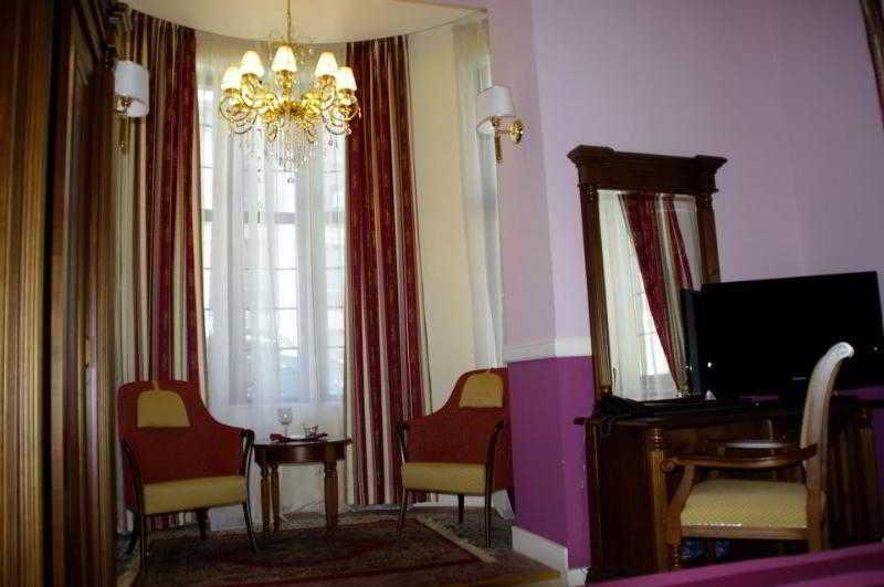 Hotel Angelo D'Oro Πλοέστι Εξωτερικό φωτογραφία
