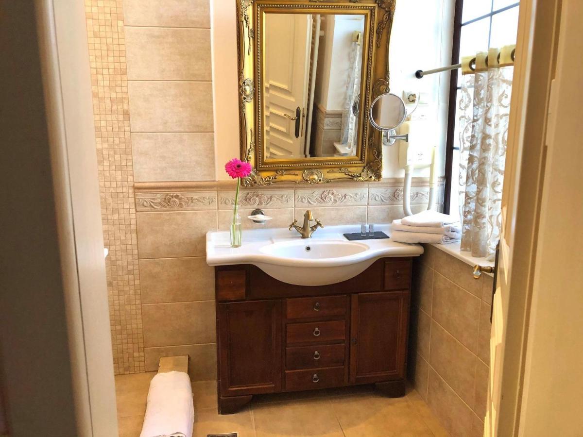 Hotel Angelo D'Oro Πλοέστι Εξωτερικό φωτογραφία