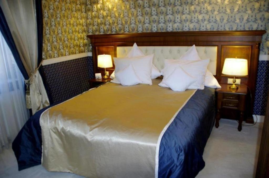 Hotel Angelo D'Oro Πλοέστι Εξωτερικό φωτογραφία