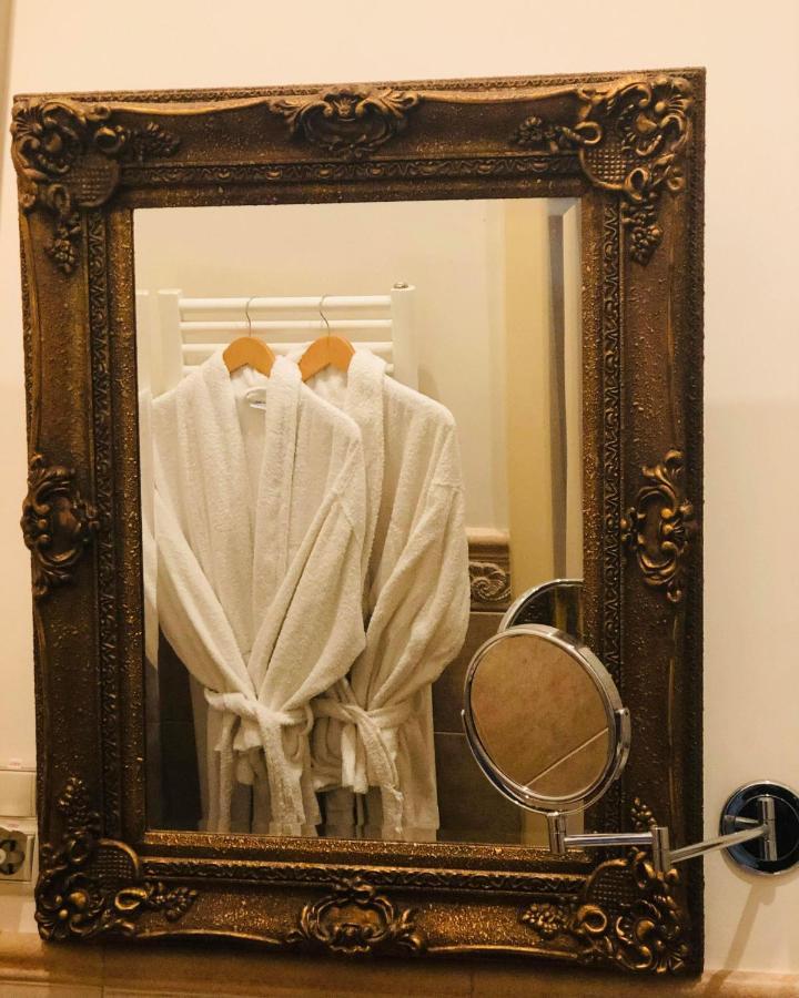 Hotel Angelo D'Oro Πλοέστι Εξωτερικό φωτογραφία