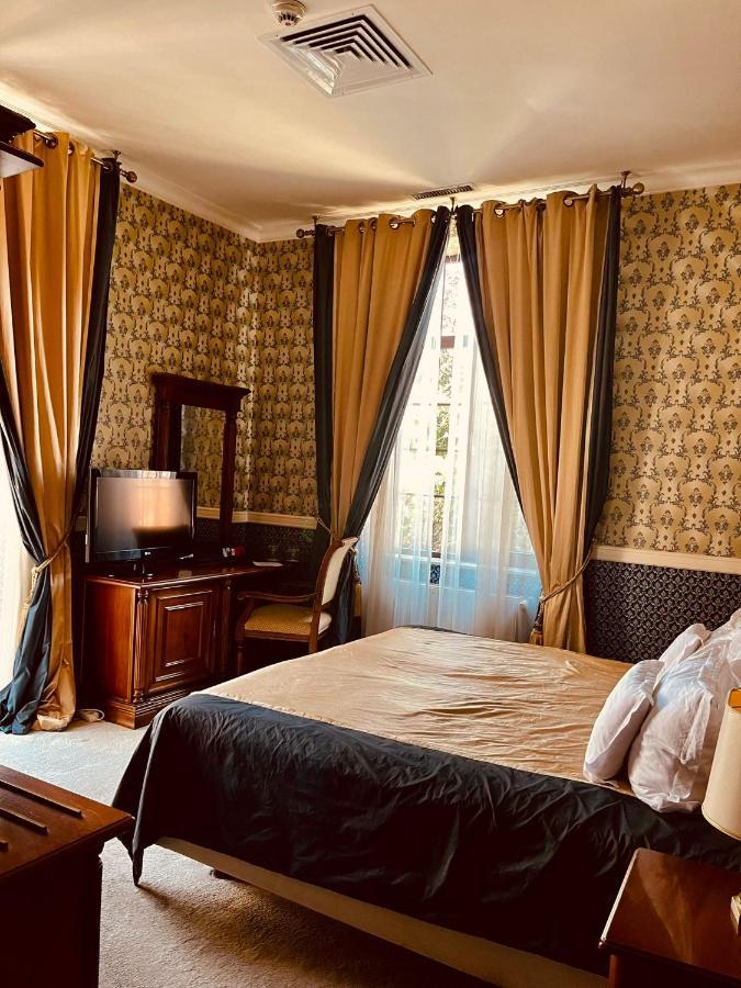 Hotel Angelo D'Oro Πλοέστι Εξωτερικό φωτογραφία